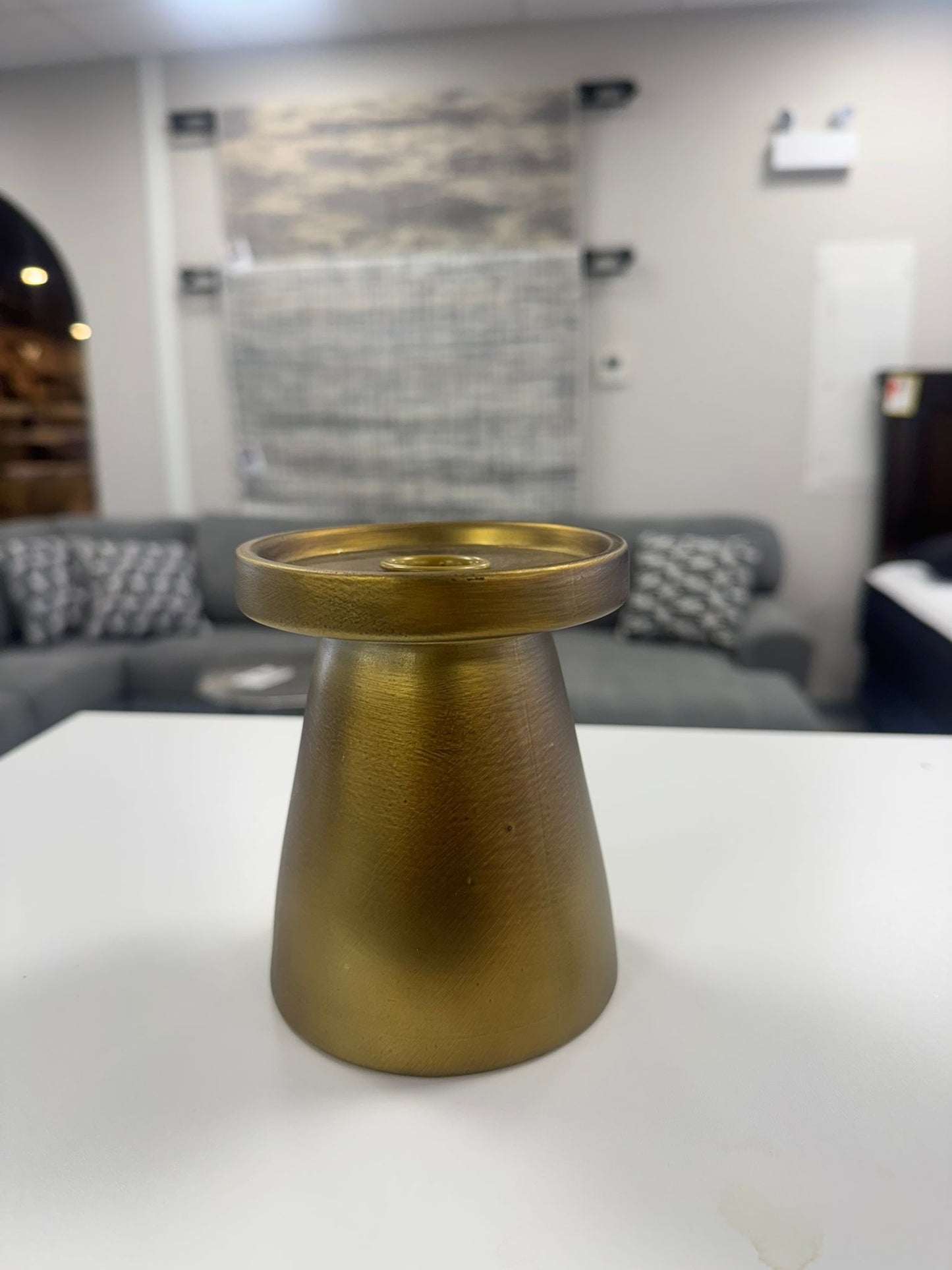 MISCELLANEOUS HOME ACCESSORIES 118 - 119 - 120 Golden candle holder