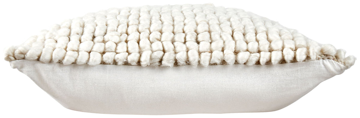 Aavie - Pillow (Set of 4) - Ivory