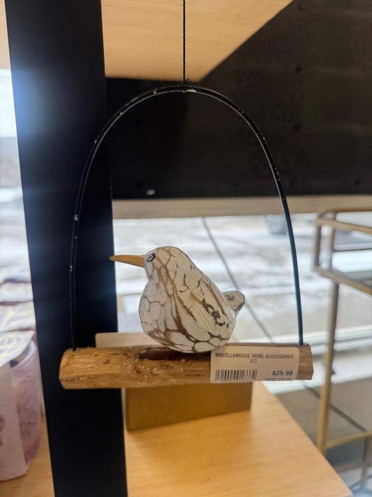 MISCELLANEOUS HOME ACCESSORIES 176 - 177 Hanging bird