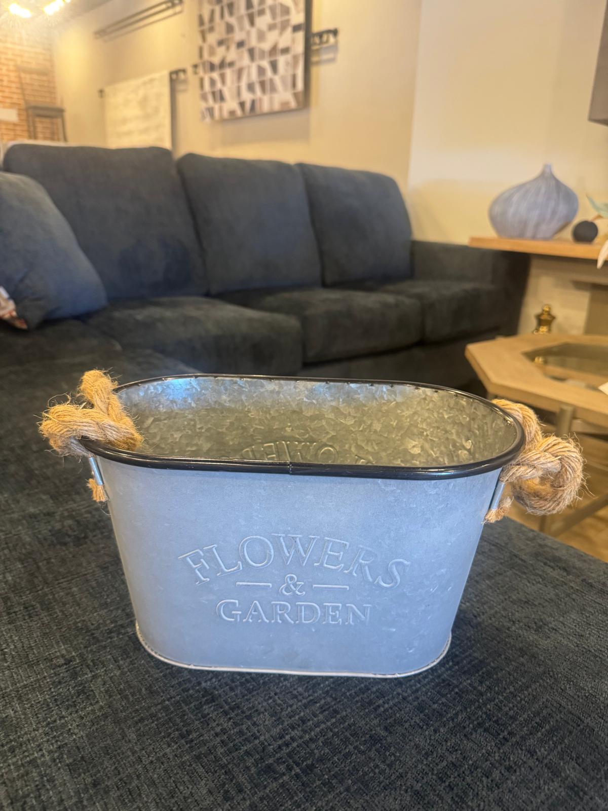 MISCELLANEOUS HOME ACCESSORIES 064 - Rope handle bucket (Extra Large)