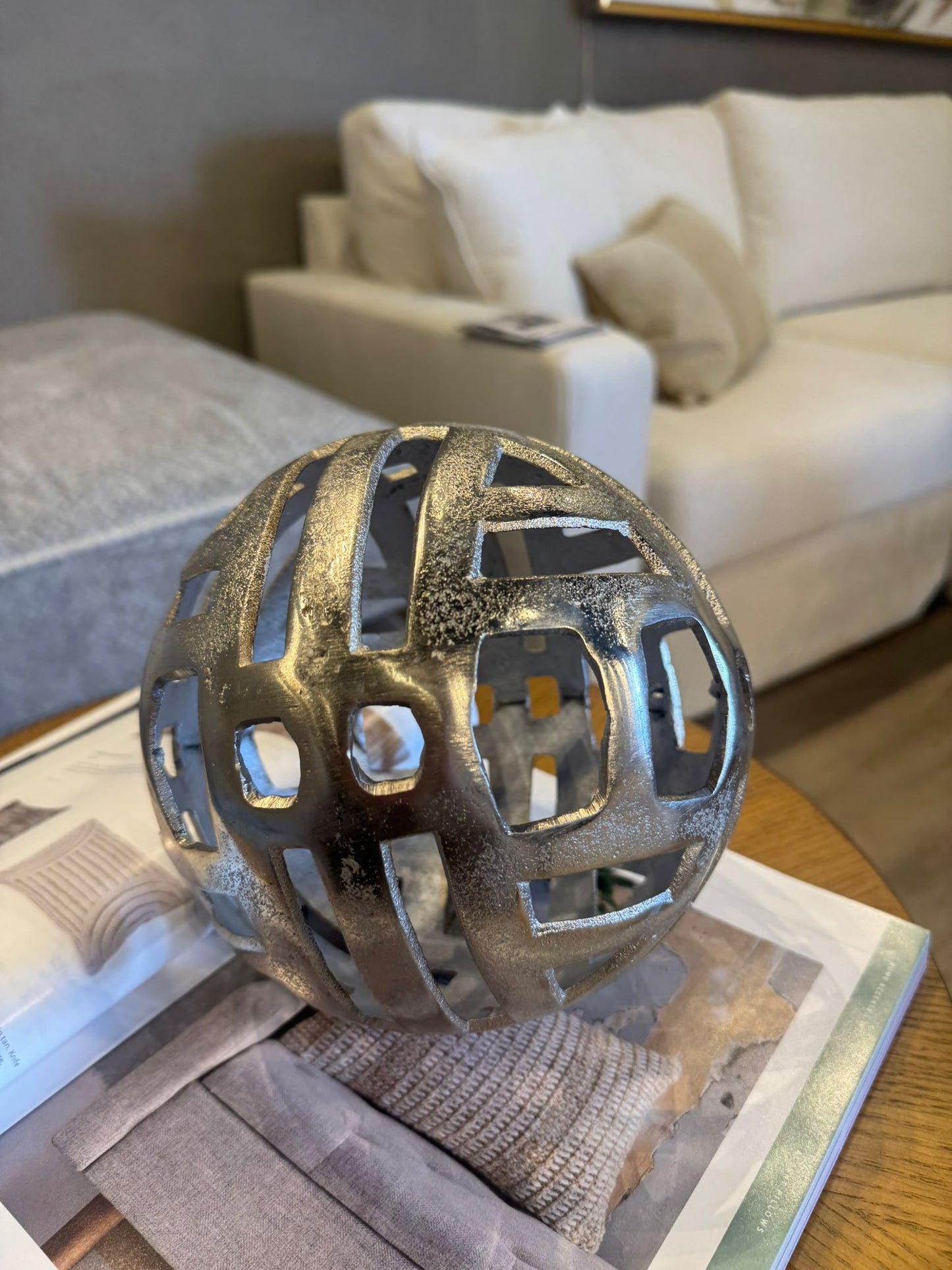 MISCELLANEOUS HOME ACCESSORIES 370 silver decorative ball