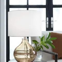ASHLEY LEMMITT TABLE LAMP - L430764